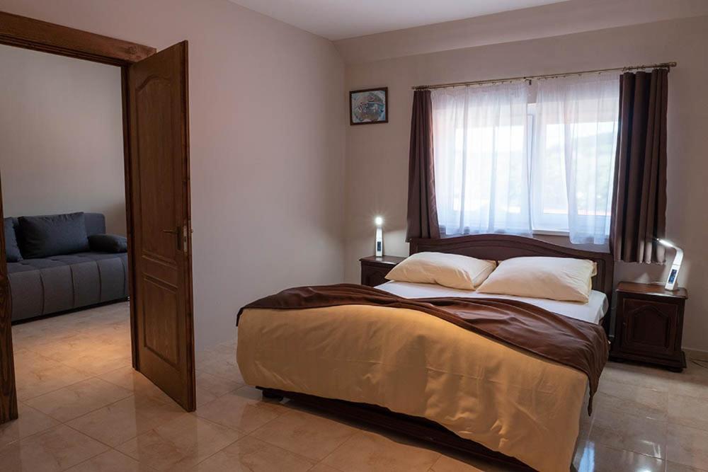 Alsoszuha Lovas Vendeghaz Exterior photo